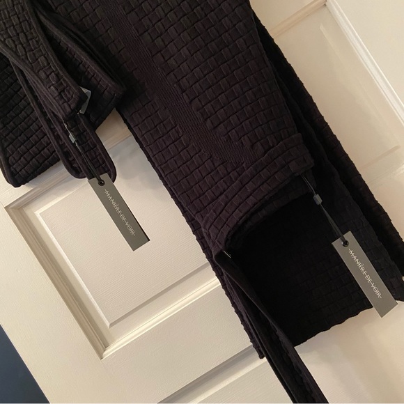 Knitted high waisted trousers & crossover top - Picture 5 of 7